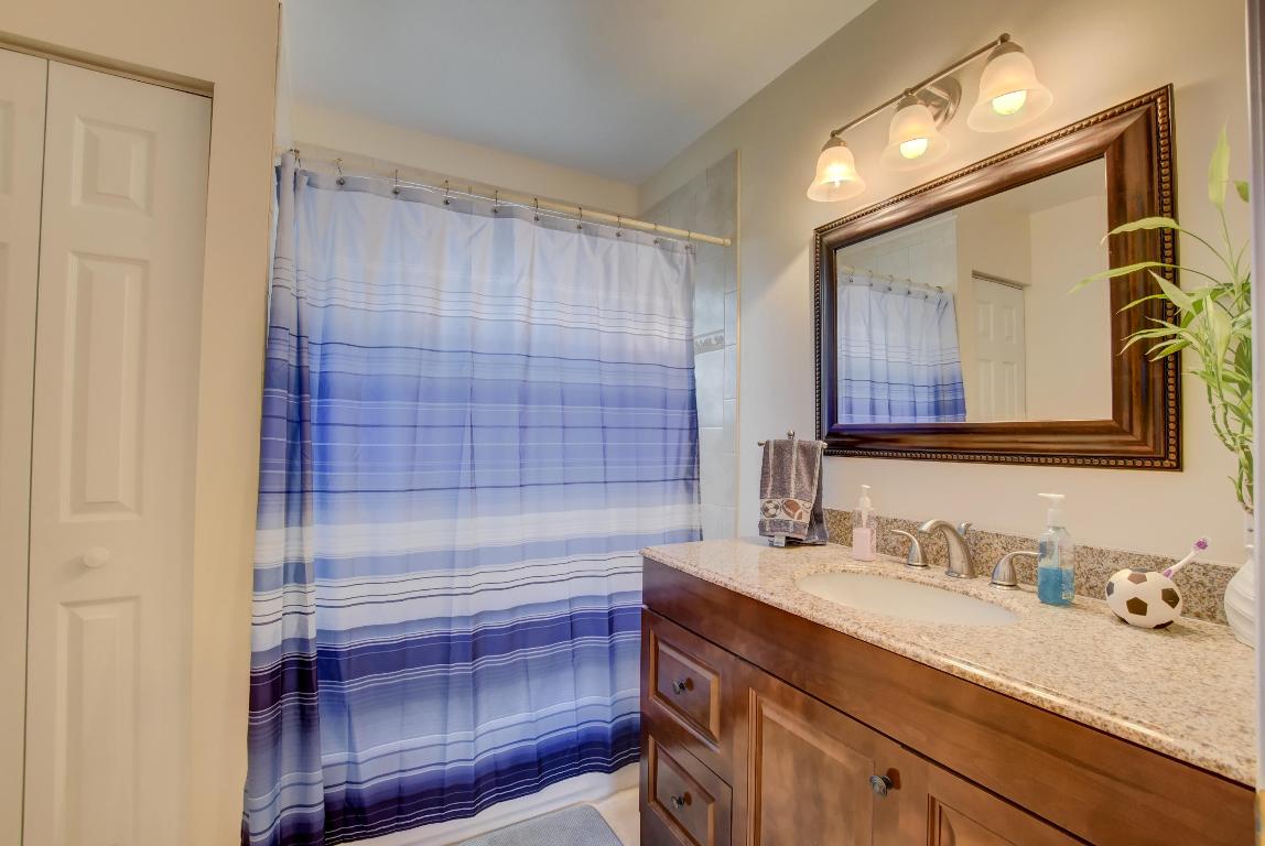 INDIGO LAKES - Residential