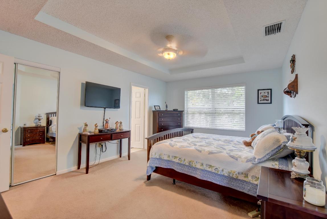 INDIGO LAKES - Residential