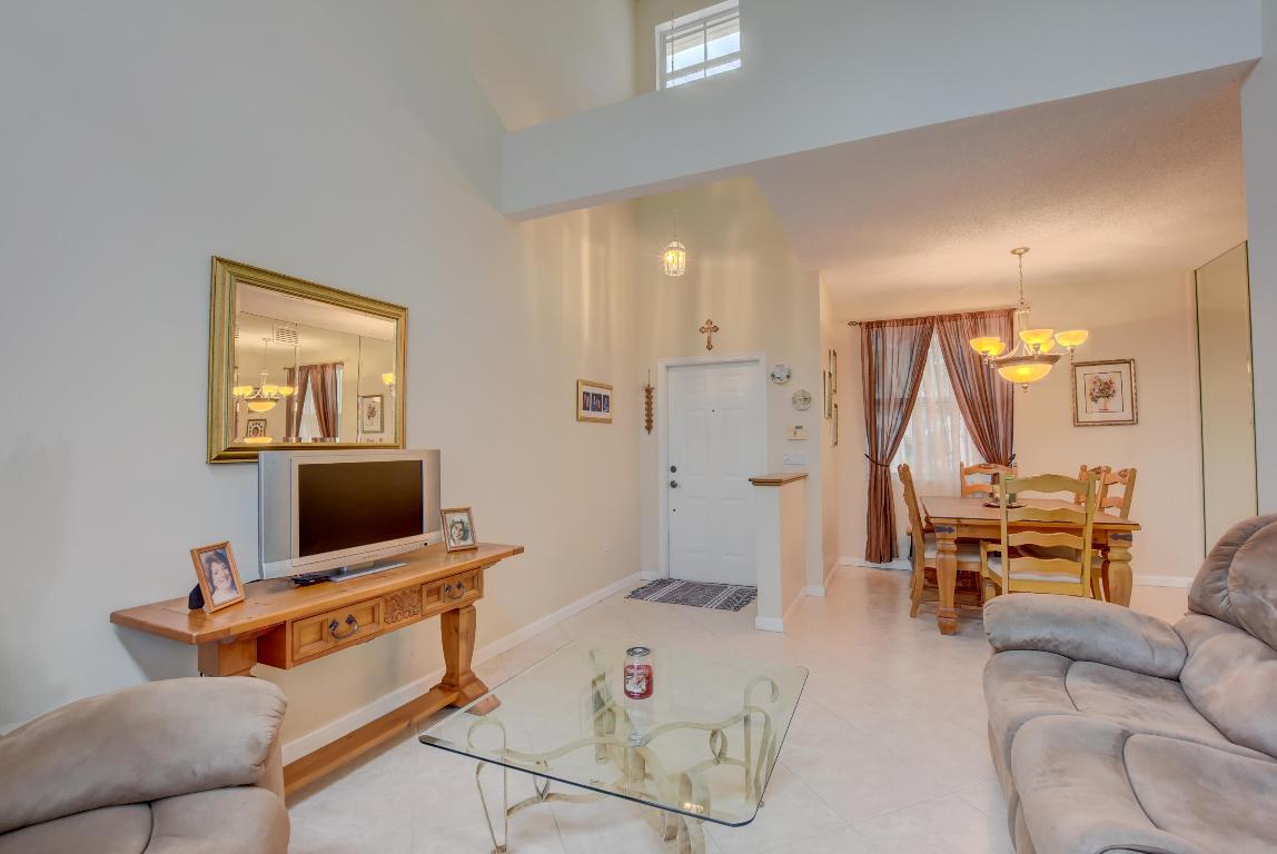 INDIGO LAKES - Residential