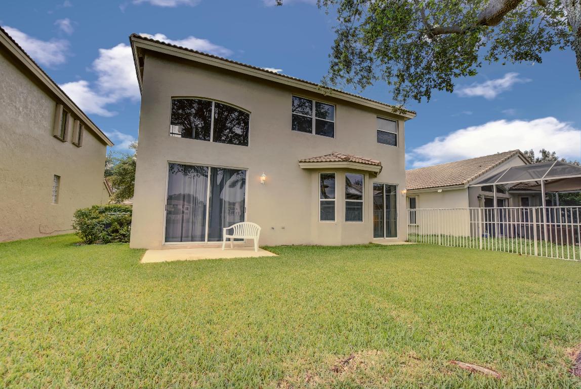 INDIGO LAKES - Residential