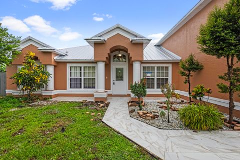 A home in Port St Lucie