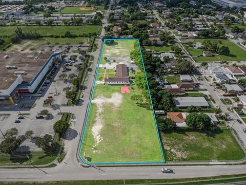 16600 NW 44th Ct Opa Locka FL 33054