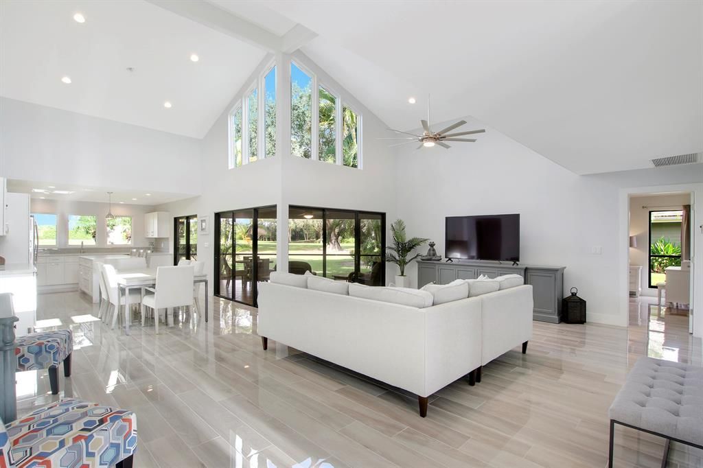 Photo of 13768 Sand Crane Drive, Palm Beach Gardens, FL 33418 (MLS # R10765835)