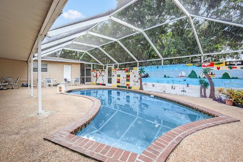 A home in Plantation