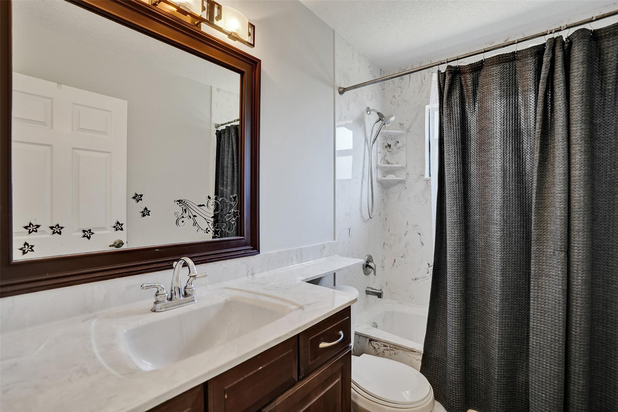 HUNTINGTON WOODS - Residential