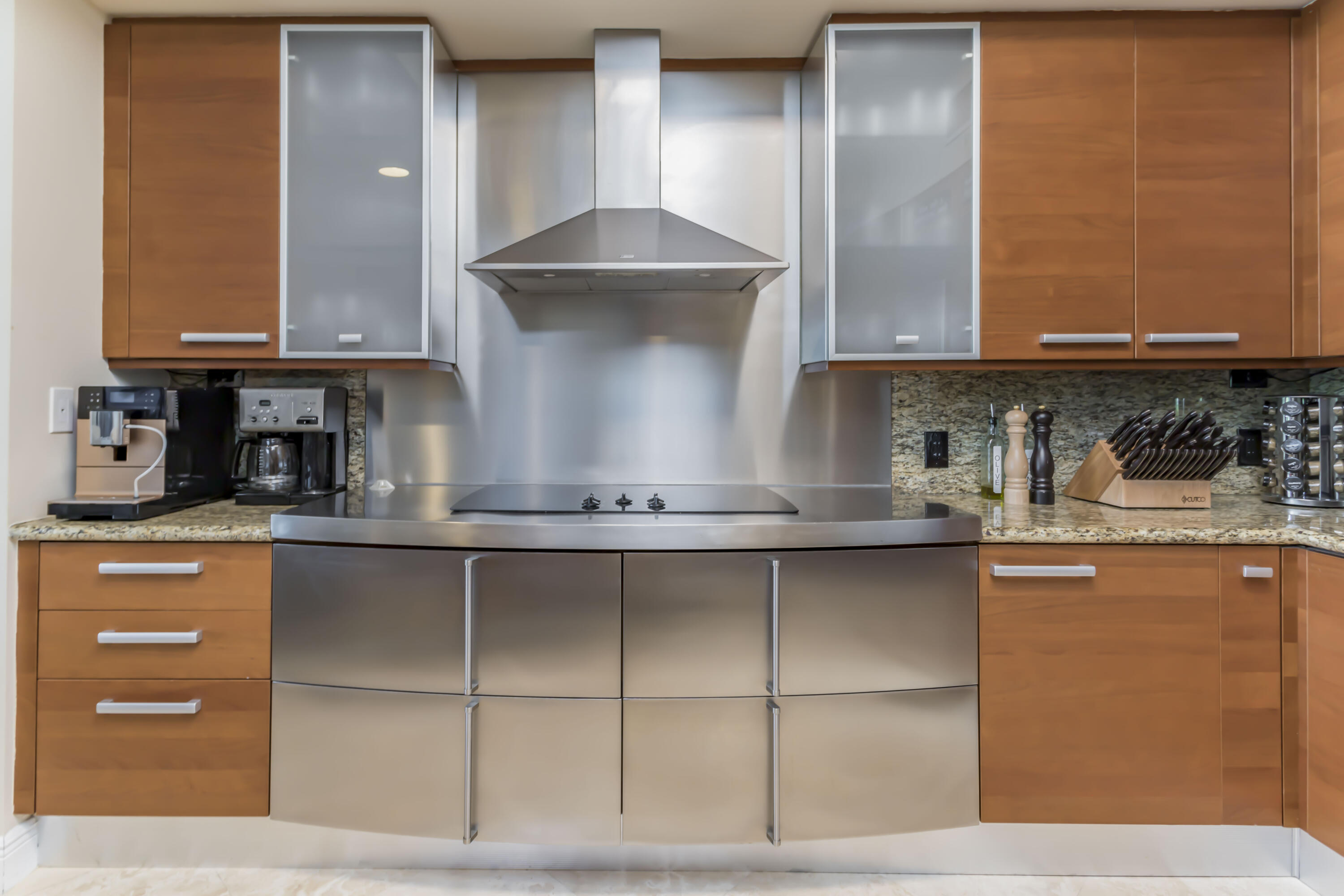 ORCHID BEACH CONDOMINIUM - Residential Lease