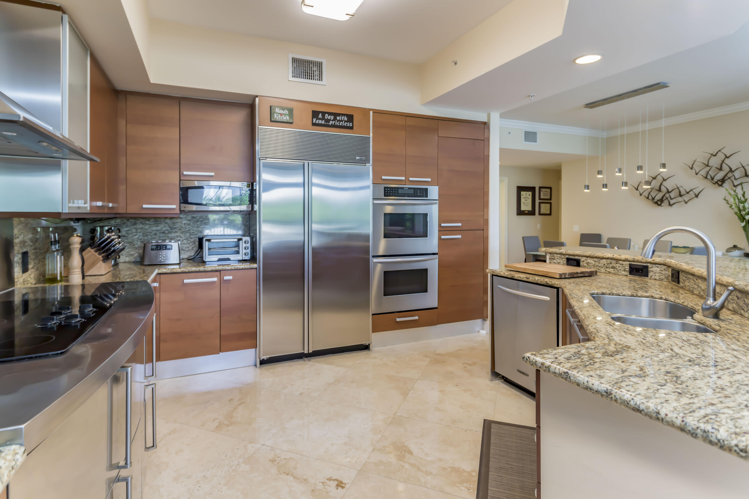 ORCHID BEACH CONDOMINIUM - Residential Lease