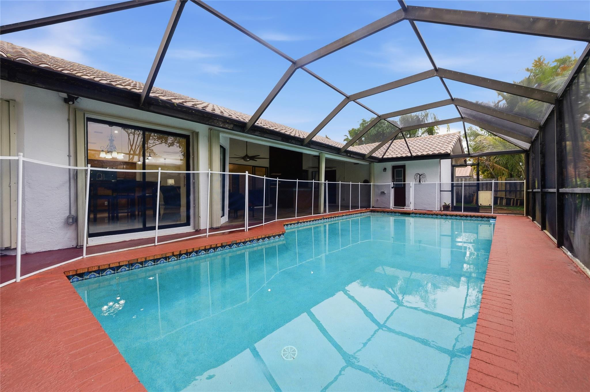 CYPRESS GLEN - Residential