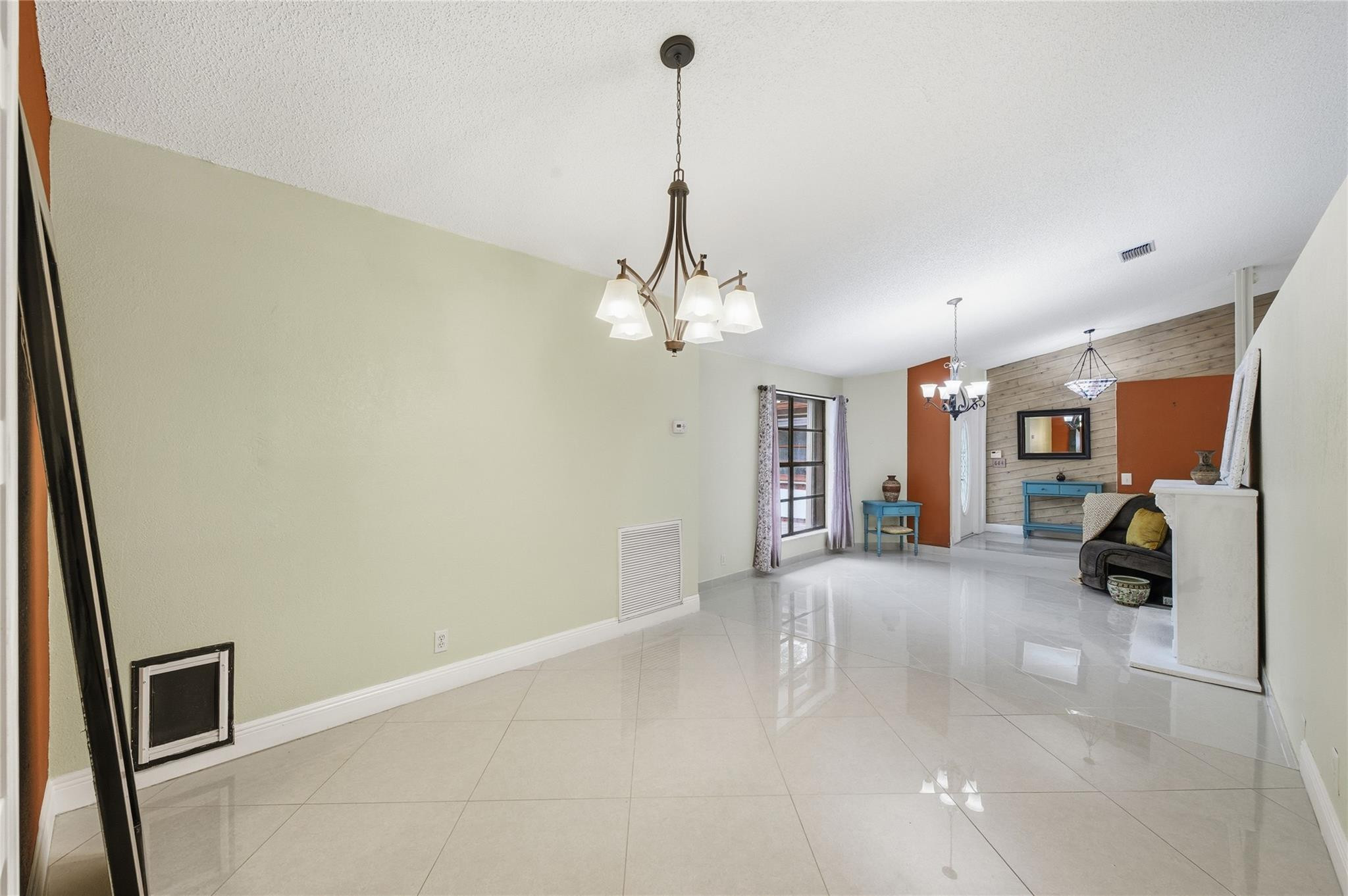 CYPRESS GLEN - Residential