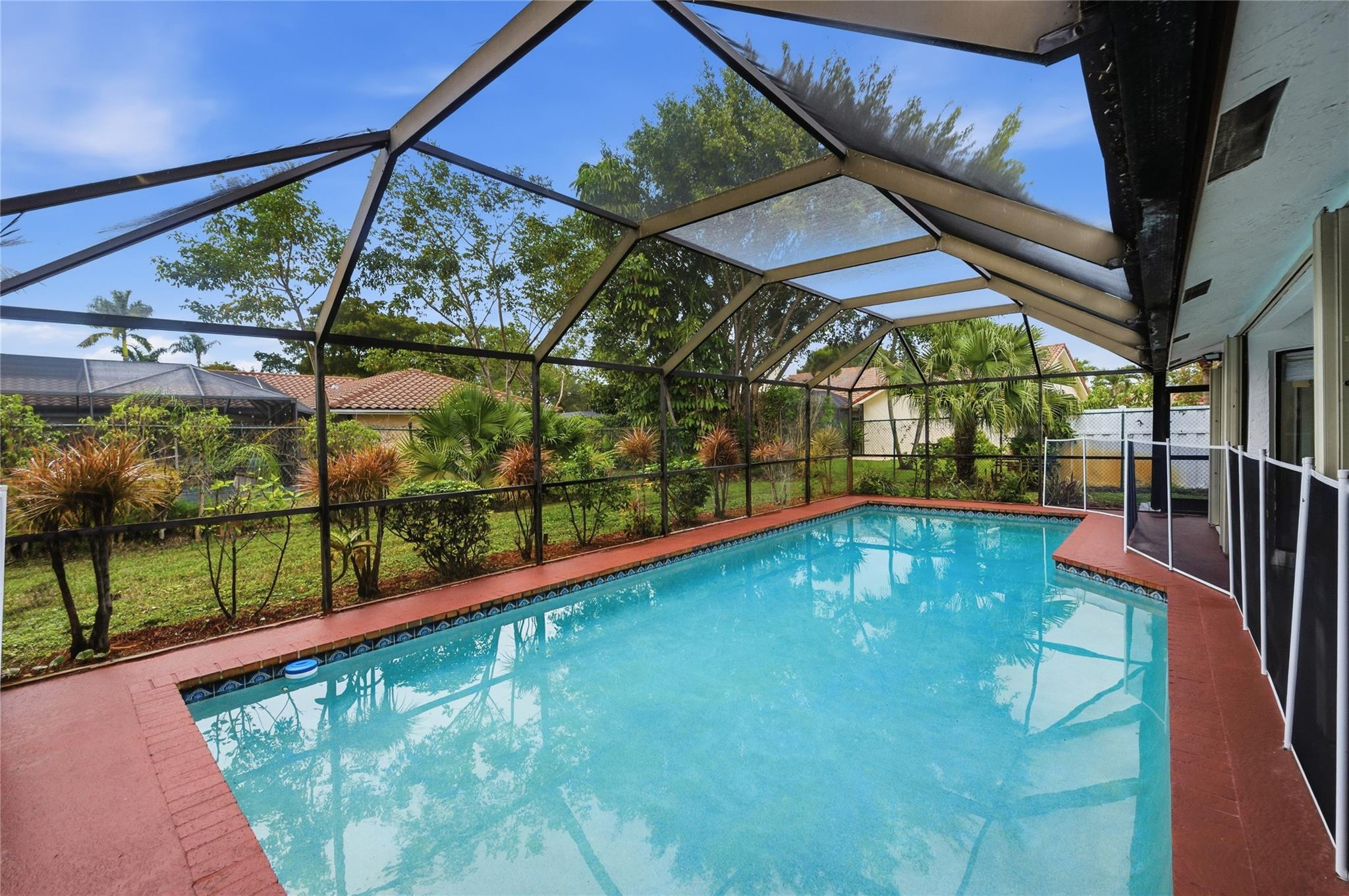 CYPRESS GLEN - Residential