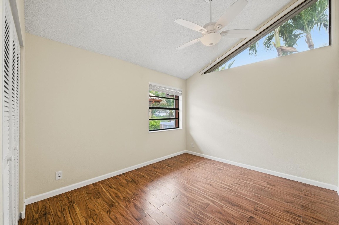 CYPRESS GLEN - Residential