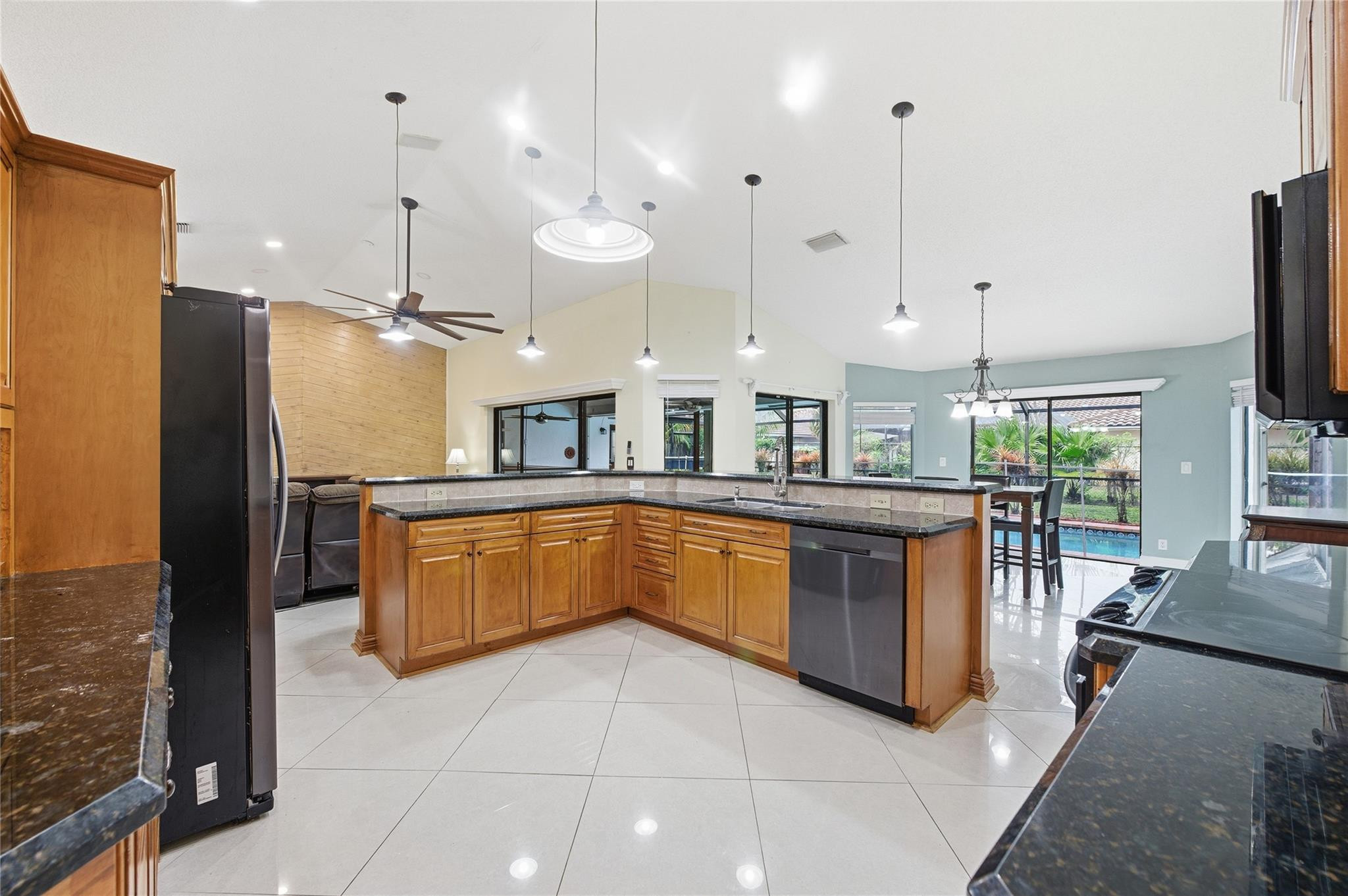 CYPRESS GLEN - Residential