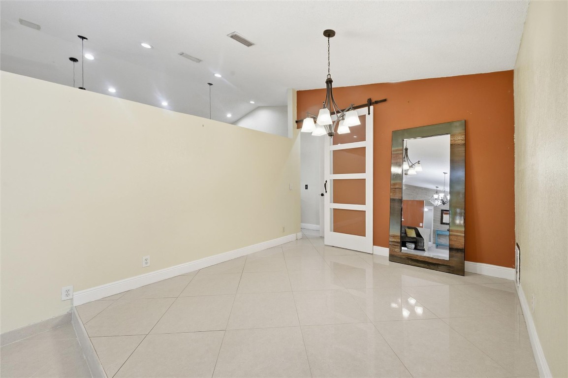 CYPRESS GLEN - Residential