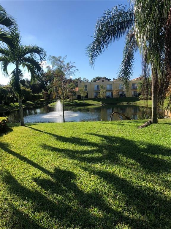 4044 NW 90th Ave 4044