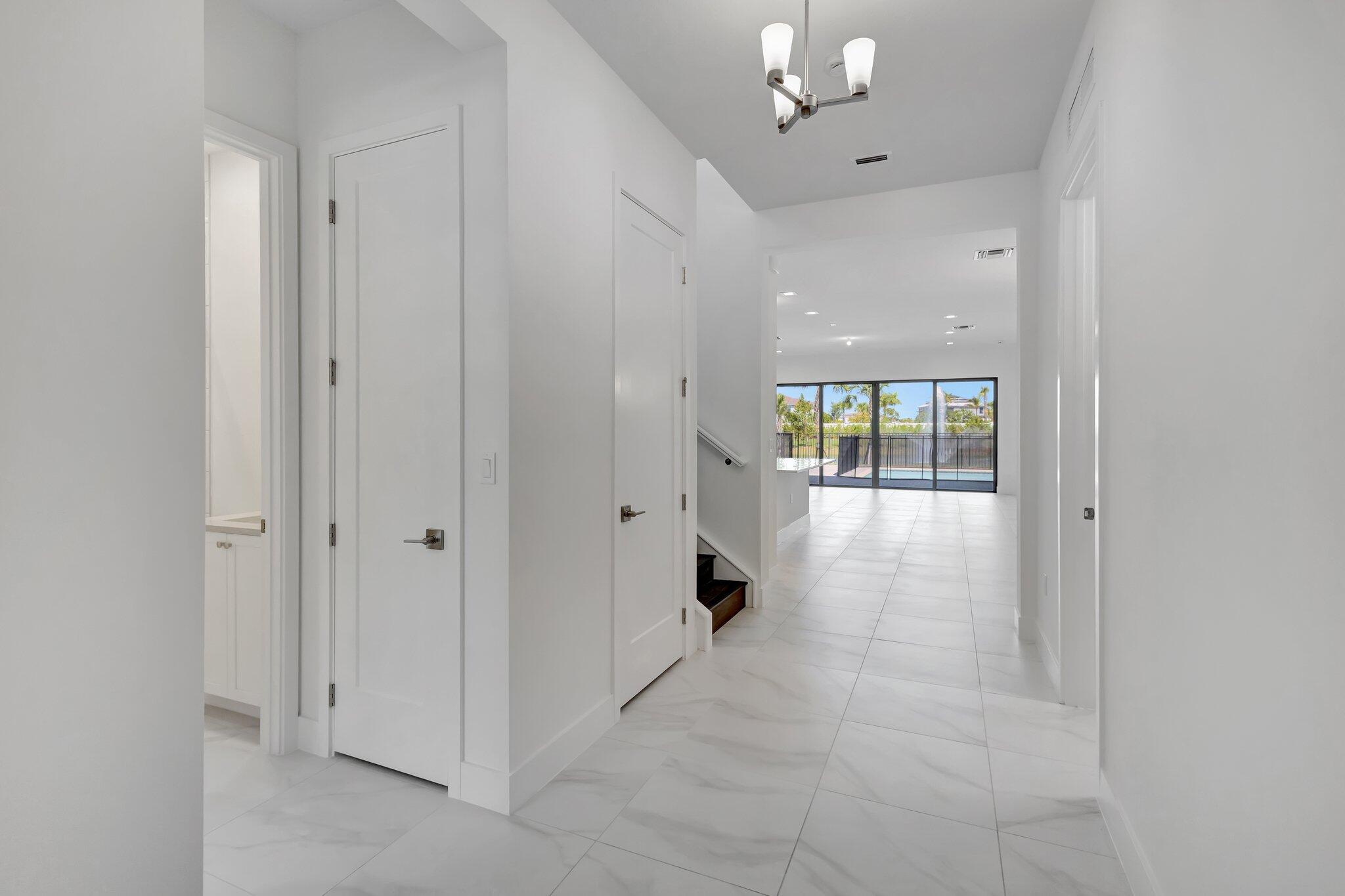 13079 Feathering Way