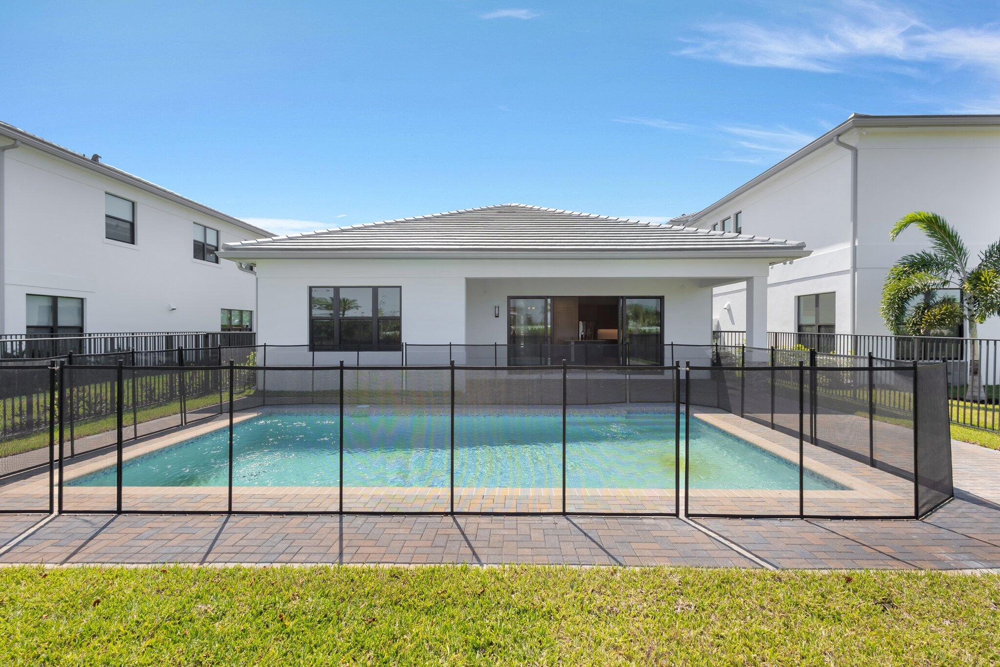 AVENIR POD - Residential