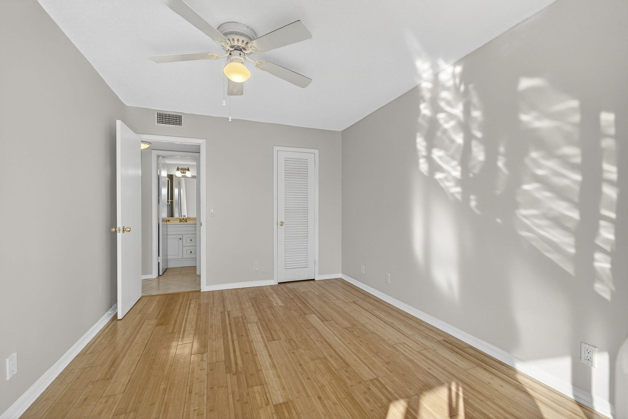 HASTINGS CONDOS - Residential