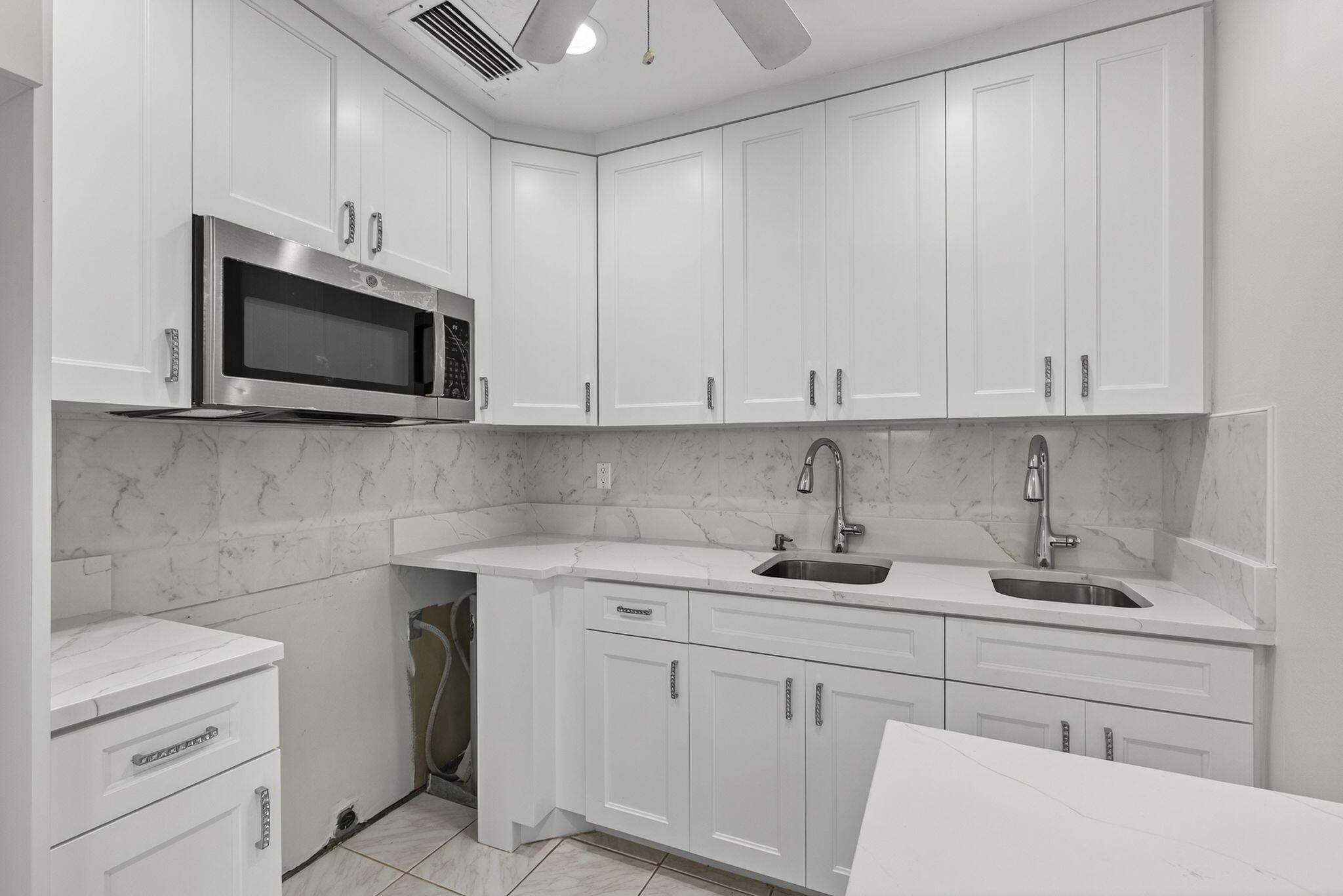 HASTINGS CONDOS - Residential