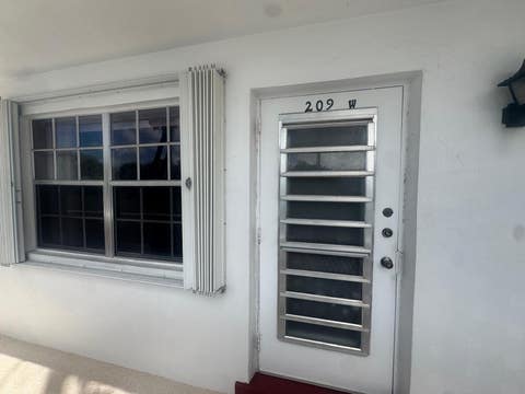Tiny photo for 2050 NE 39th Street #209w, Lighthouse Point, FL 33064 (MLS # F10555825)