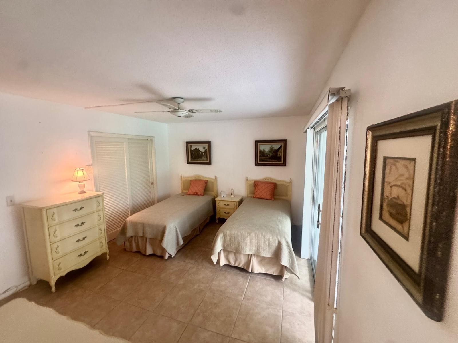 Lighthouse Point Gardens - Residential