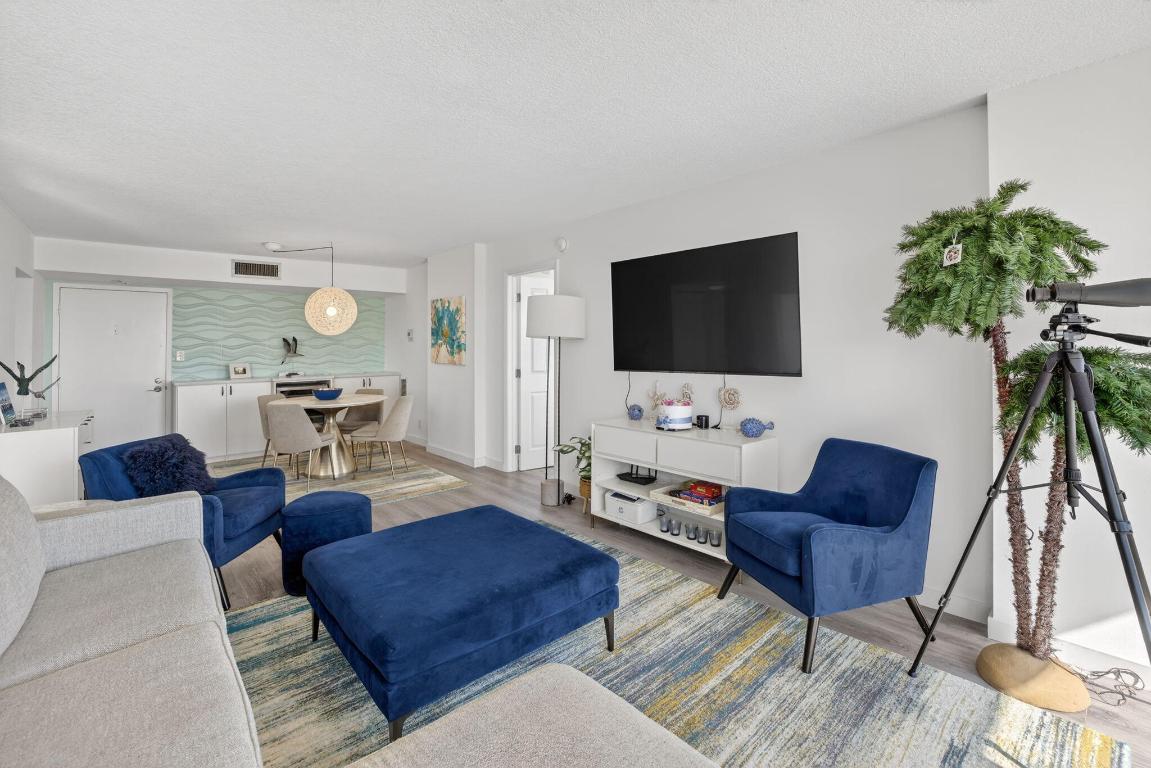 Silver Thatch Atlantic Pl - Residential Lease