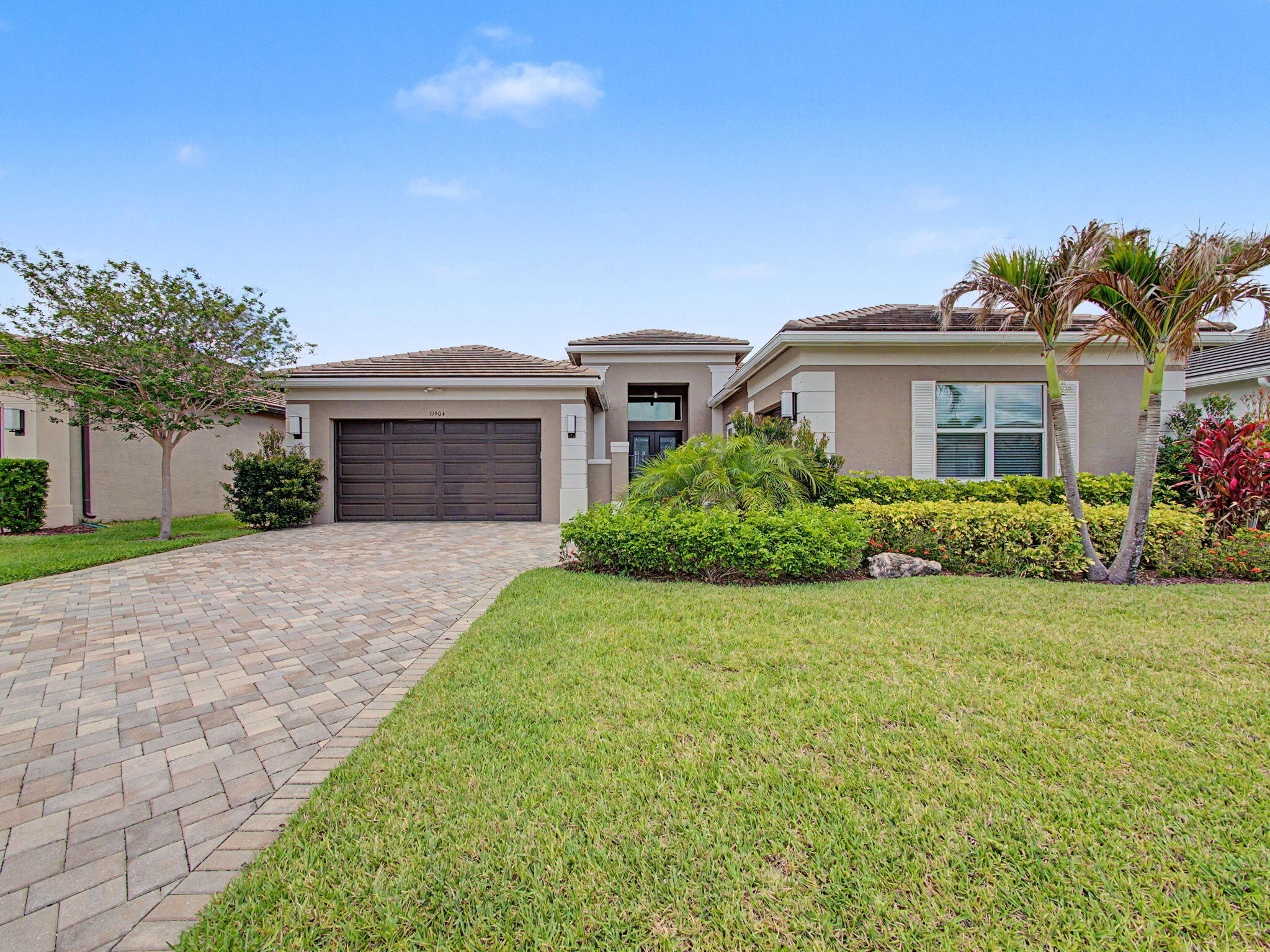 11904 SW Sailfish Isles Way
