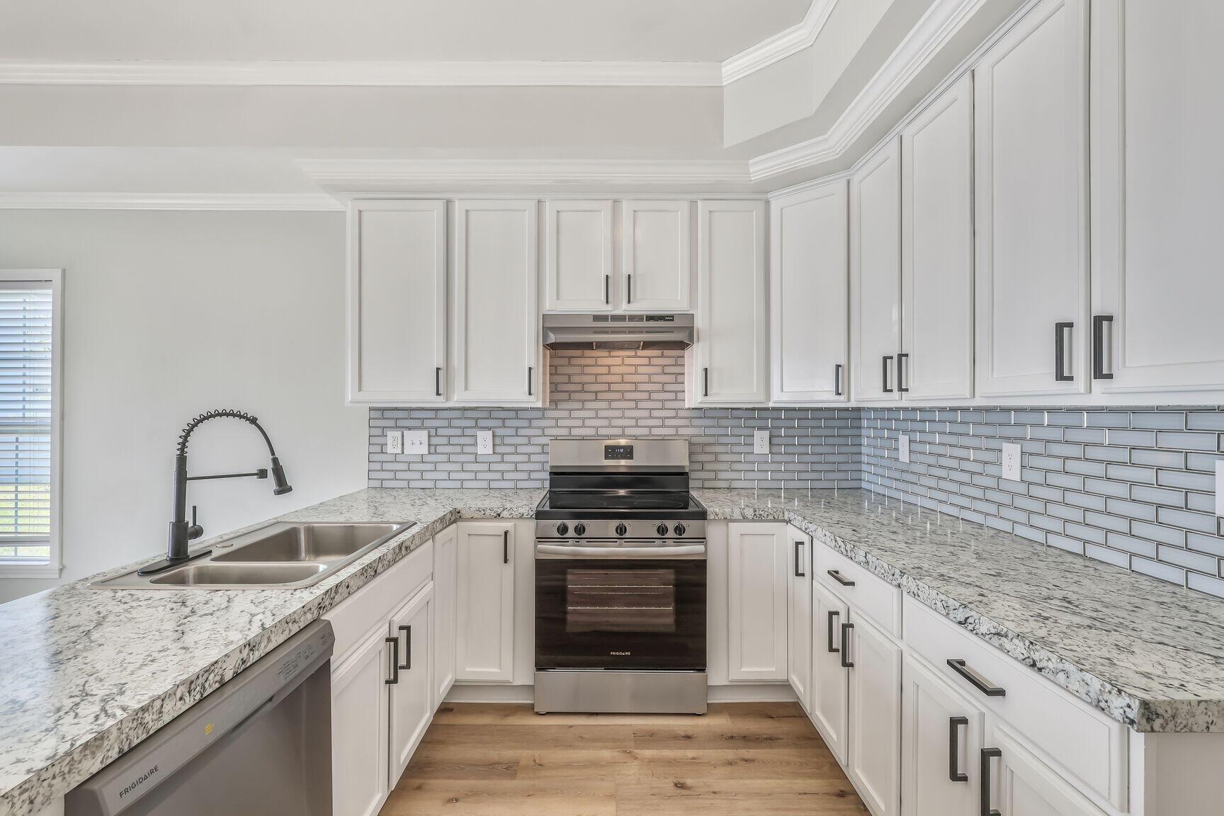 3322 Monterey Square Lane 104