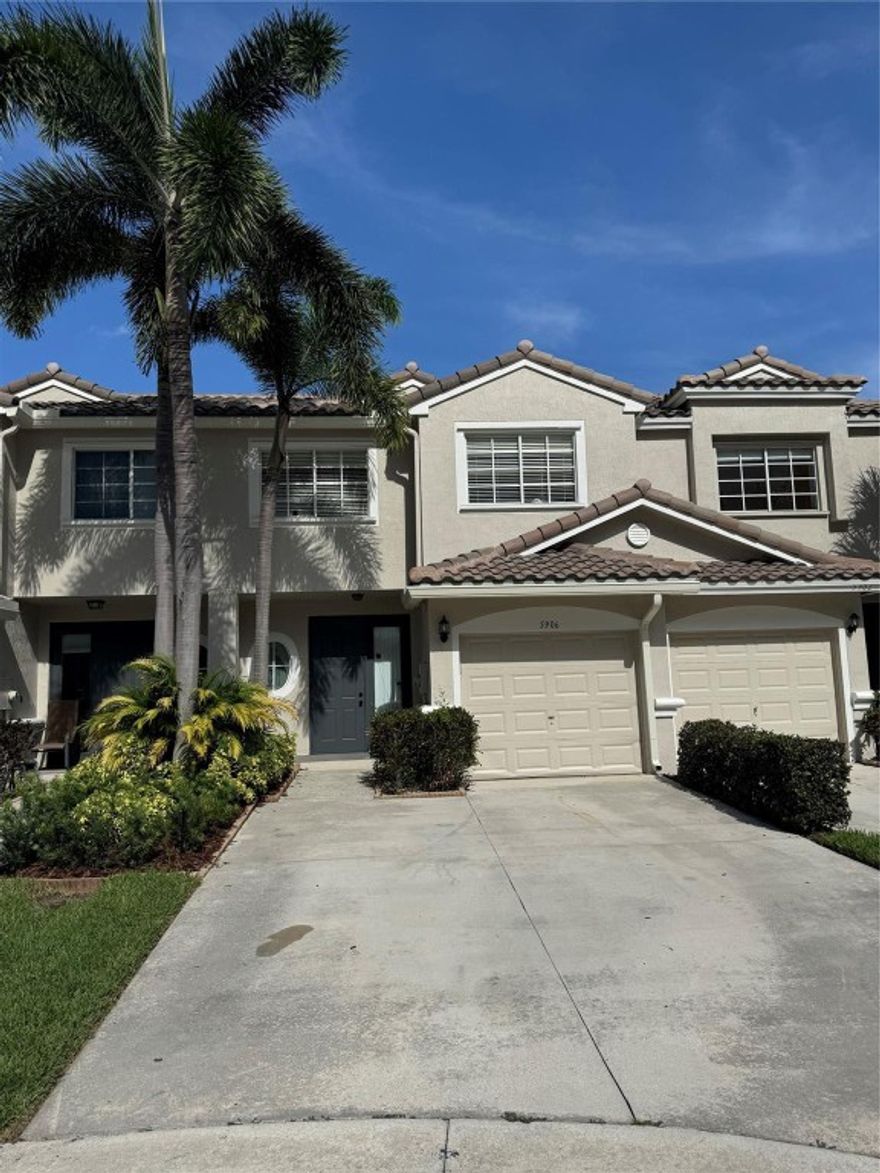 Beautiful townhouse in the heart of Coconut Creek. Gated community features spacious bedrooms, open concept and new laminate floors throughout. High ceilings with a ton of natural light. Brand new washer and dryer. Enjoy the community pool and clubhouse. Close to schools, restaurants, shopping and highways.