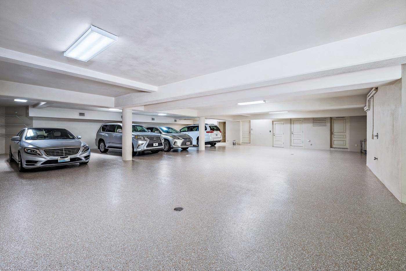 OLD PORT VILLAGE 1 - Residential