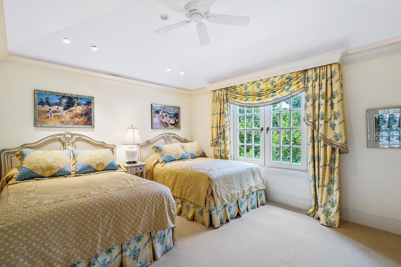 OLD PORT VILLAGE 1 - Residential