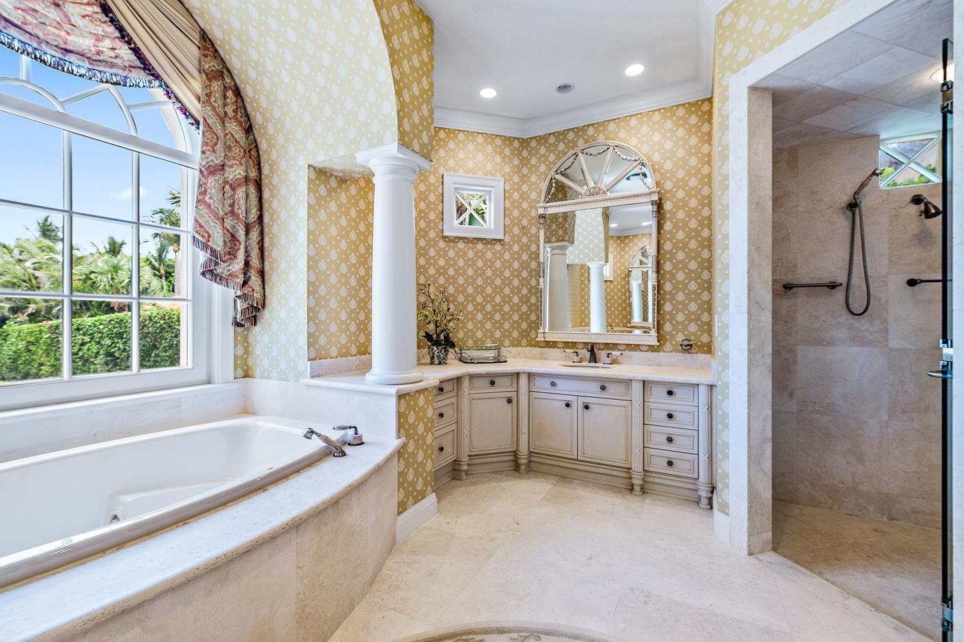 OLD PORT VILLAGE 1 - Residential