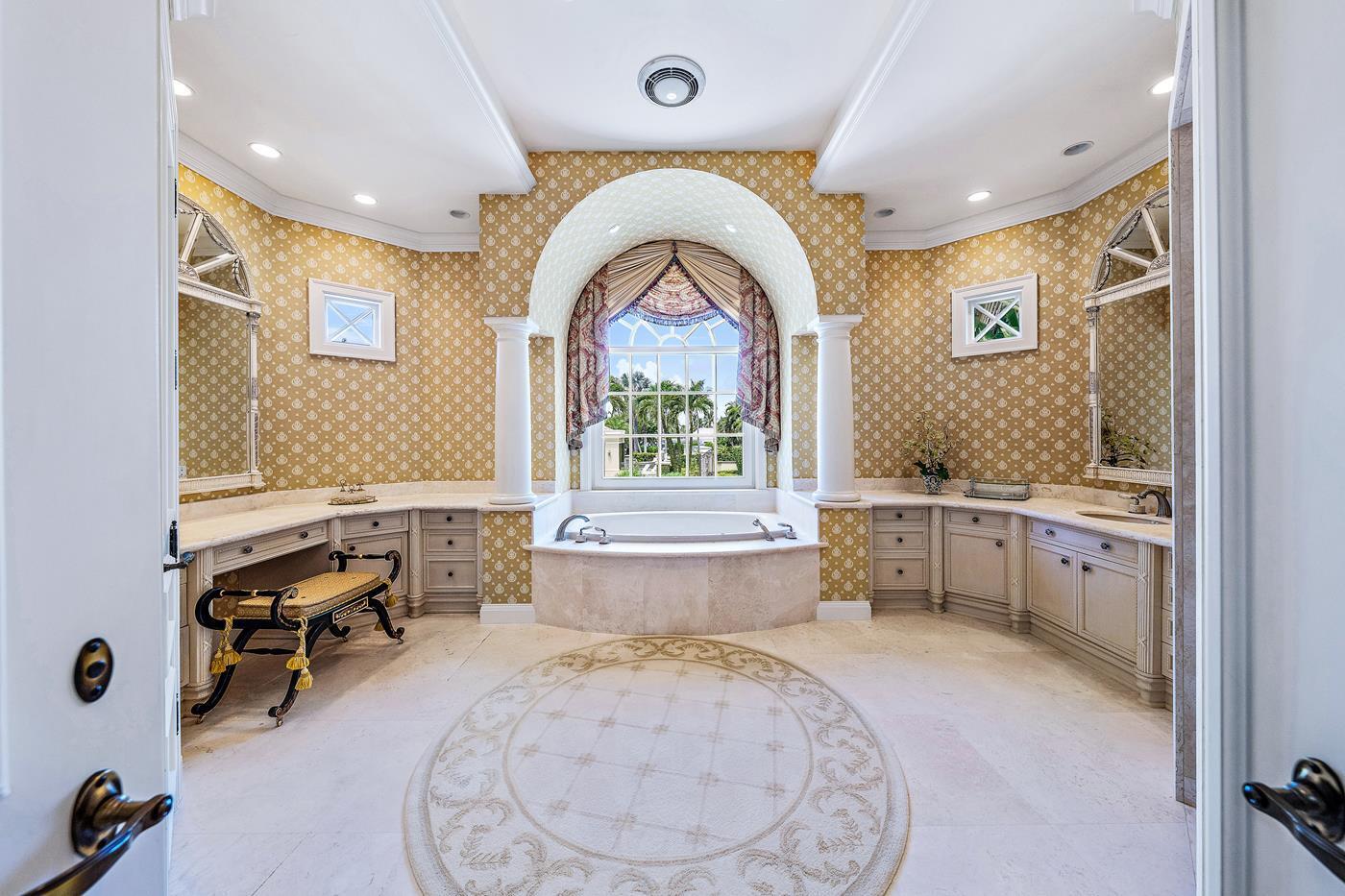 OLD PORT VILLAGE 1 - Residential