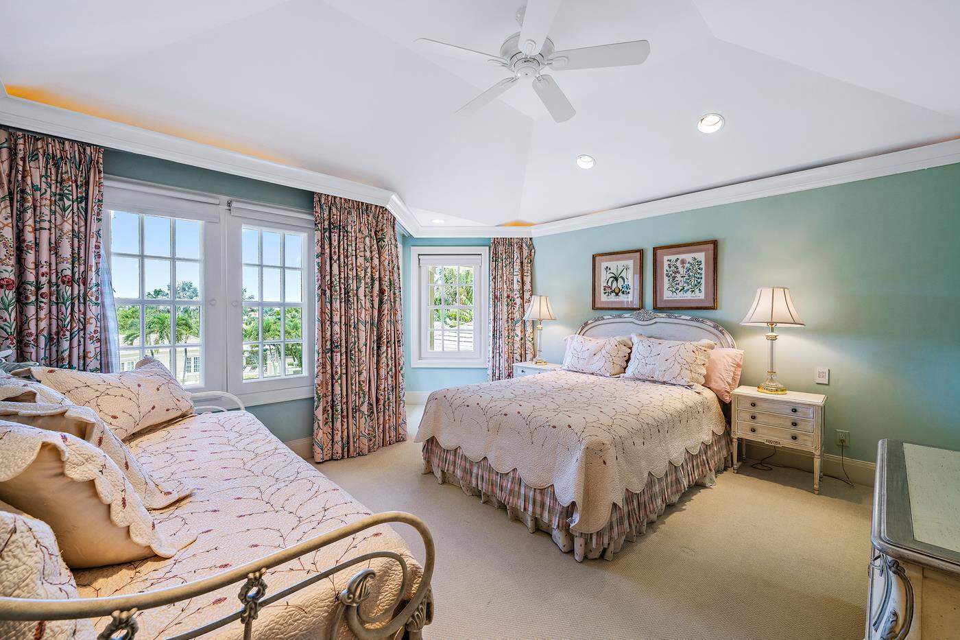 OLD PORT VILLAGE 1 - Residential