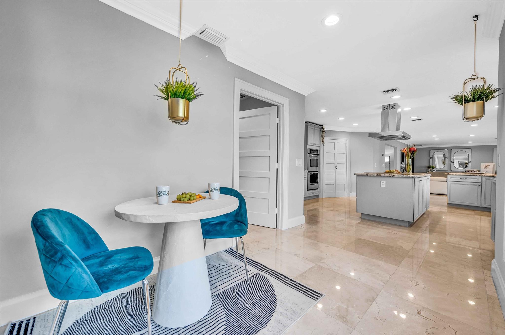 Gould Island 15-62 B - Residential