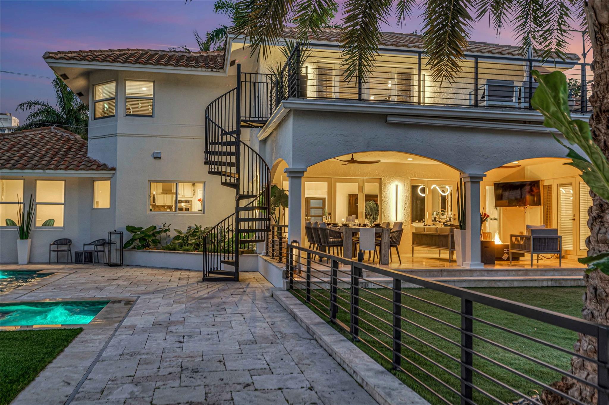 Gould Island 15-62 B - Residential