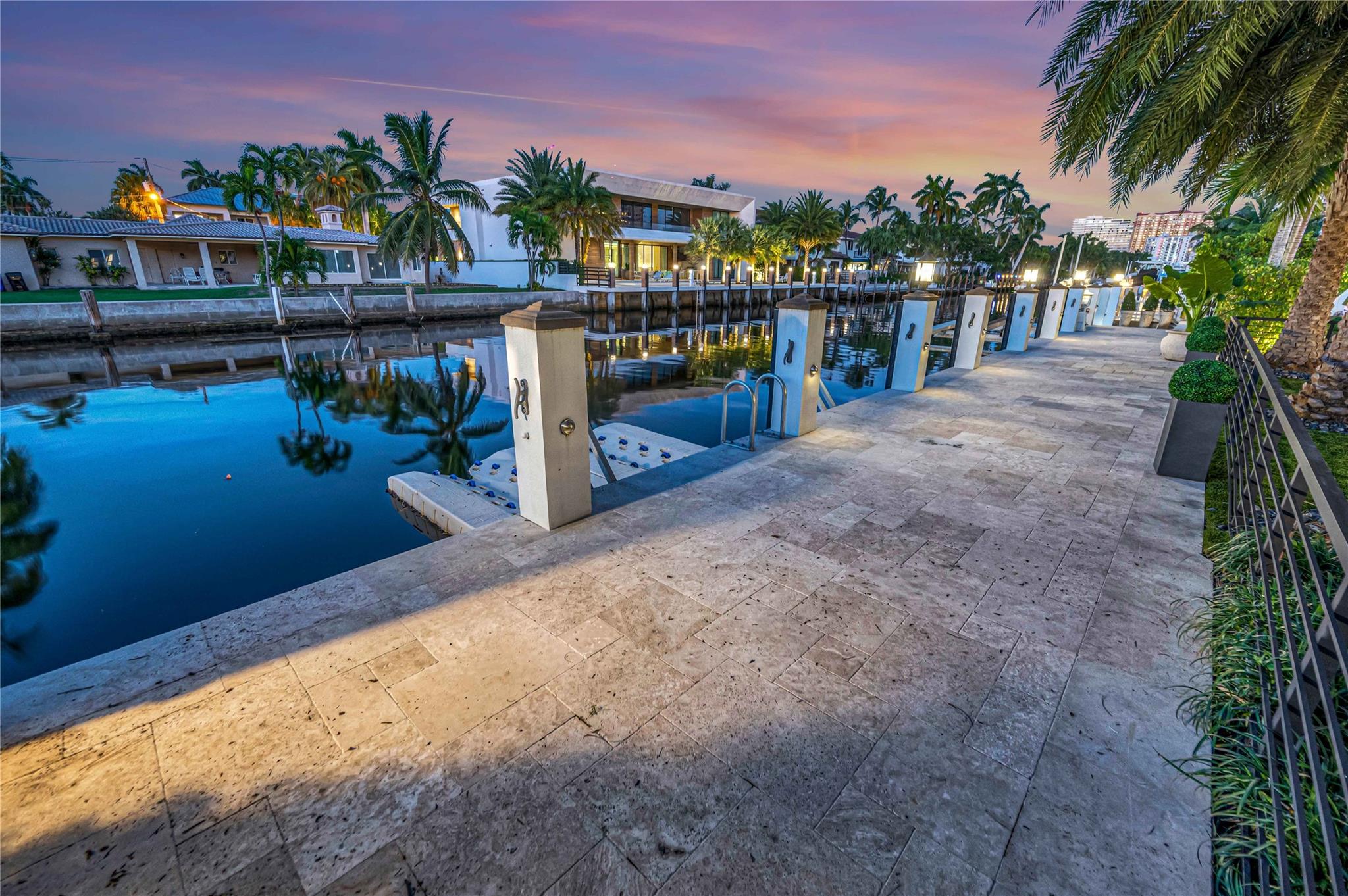 Gould Island 15-62 B - Residential