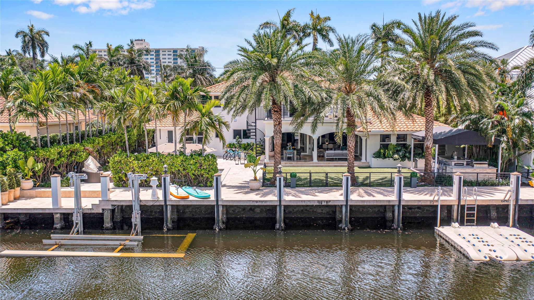 Gould Island 15-62 B - Residential