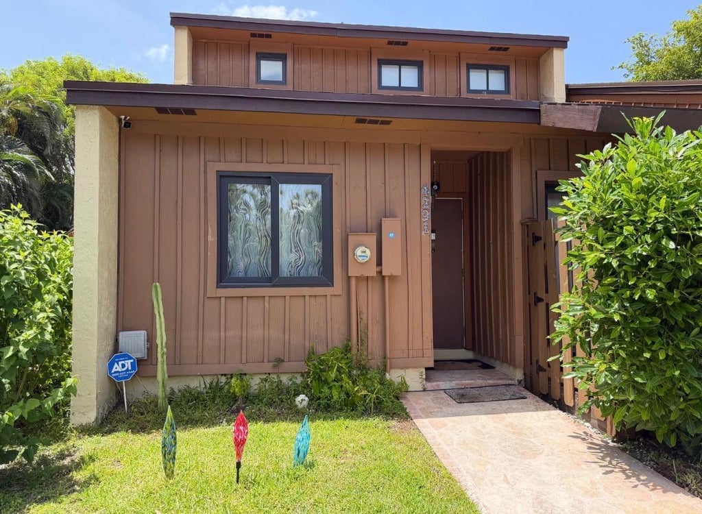 Photo of 4291 S PINE ISLAND Road, Davie, FL 33328 (MLS # B26078878)
