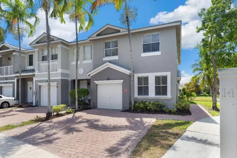2231 Shoma Dr, Royal Palm Beach, FL MLS: F10502918
