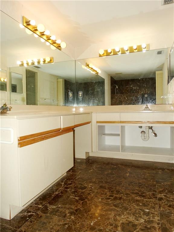 Shadow Wood - Residential