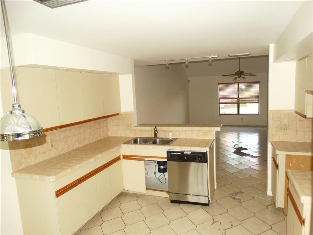 Shadow Wood - Residential