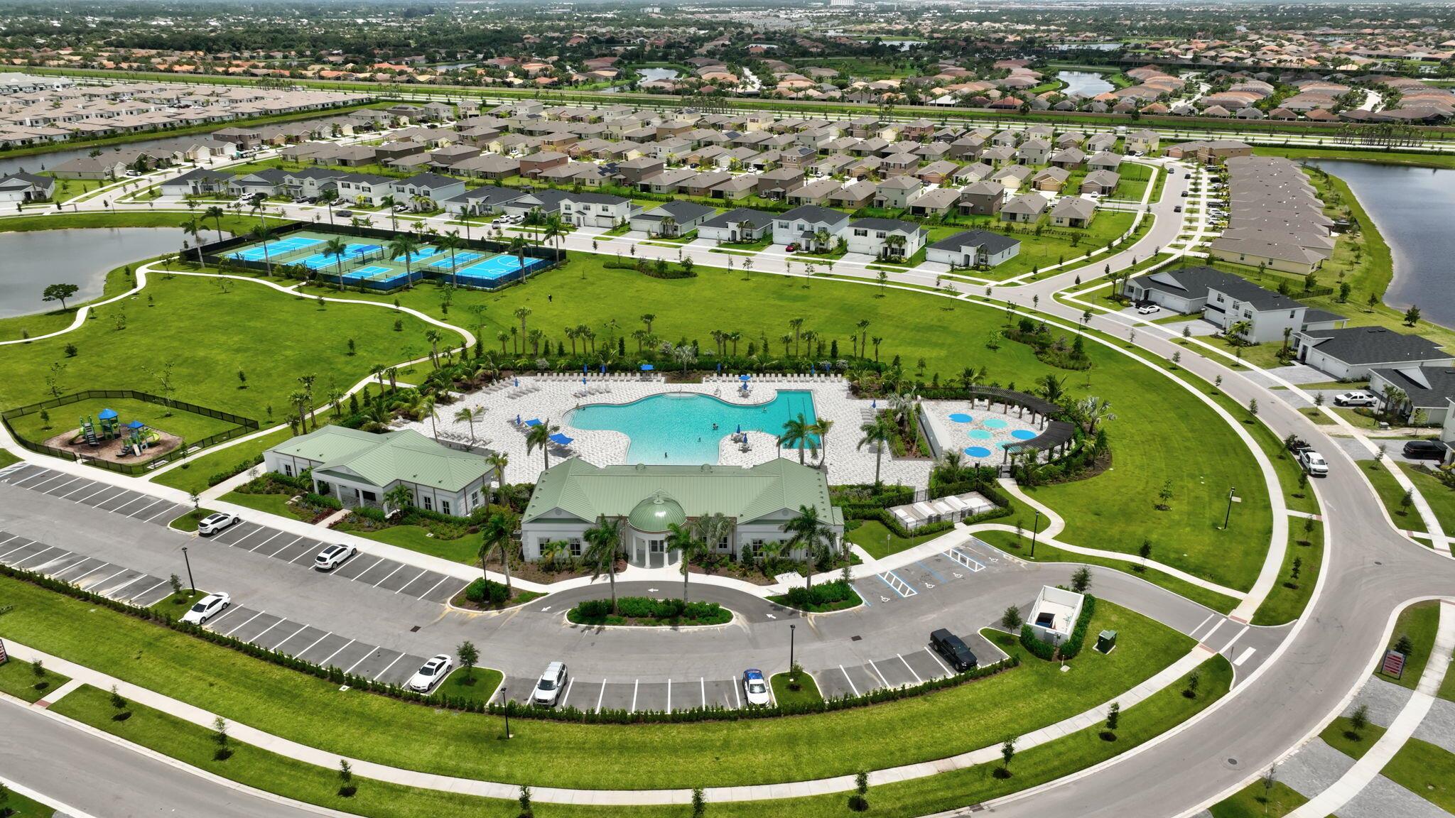 VERANO  Central Park - Residential