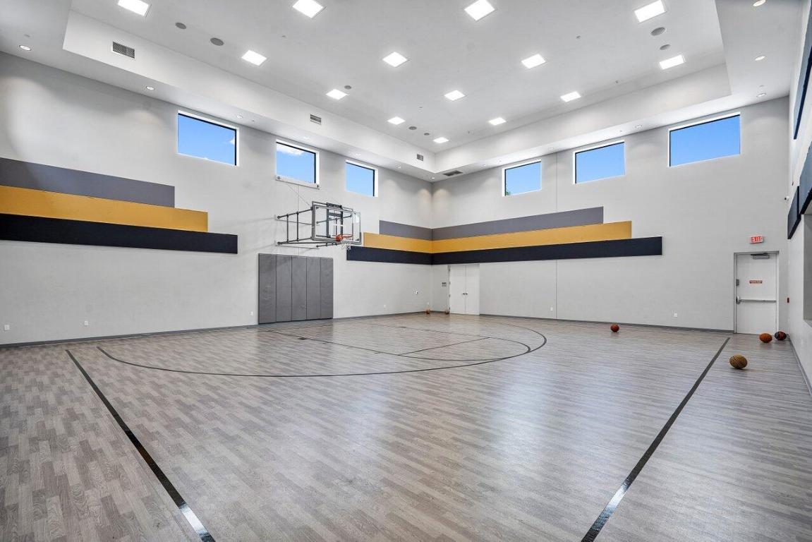 Dakota - Residential