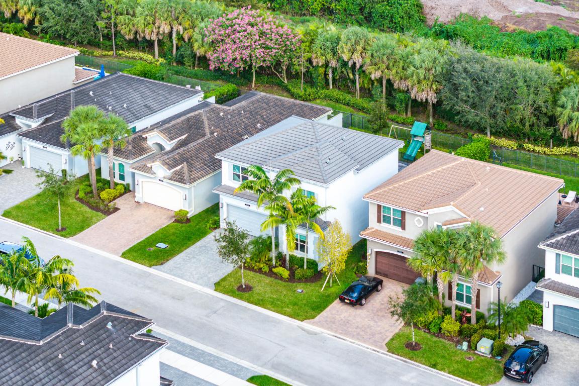 Dakota - Residential