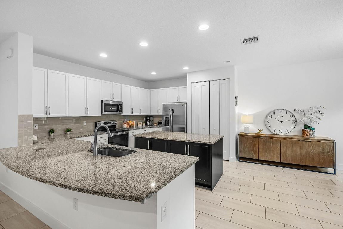 Dakota - Residential