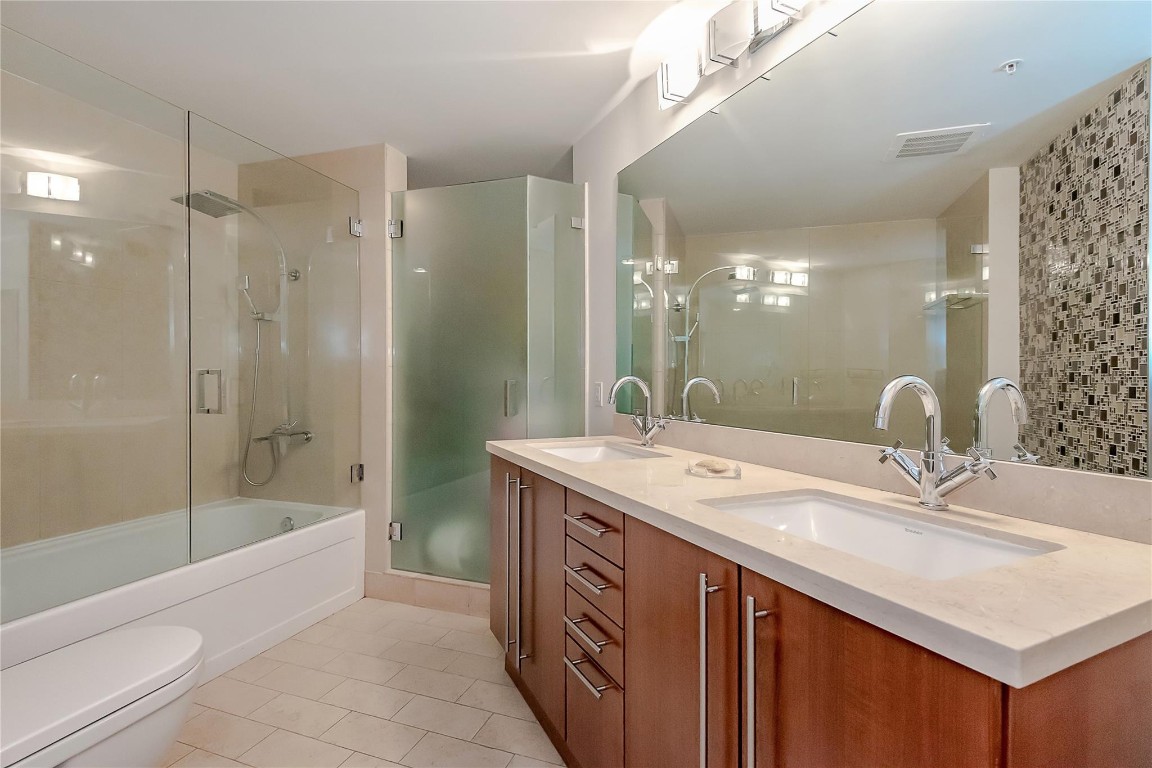 THE AXIS ON BRICKELL II CONDO - Residential Lease