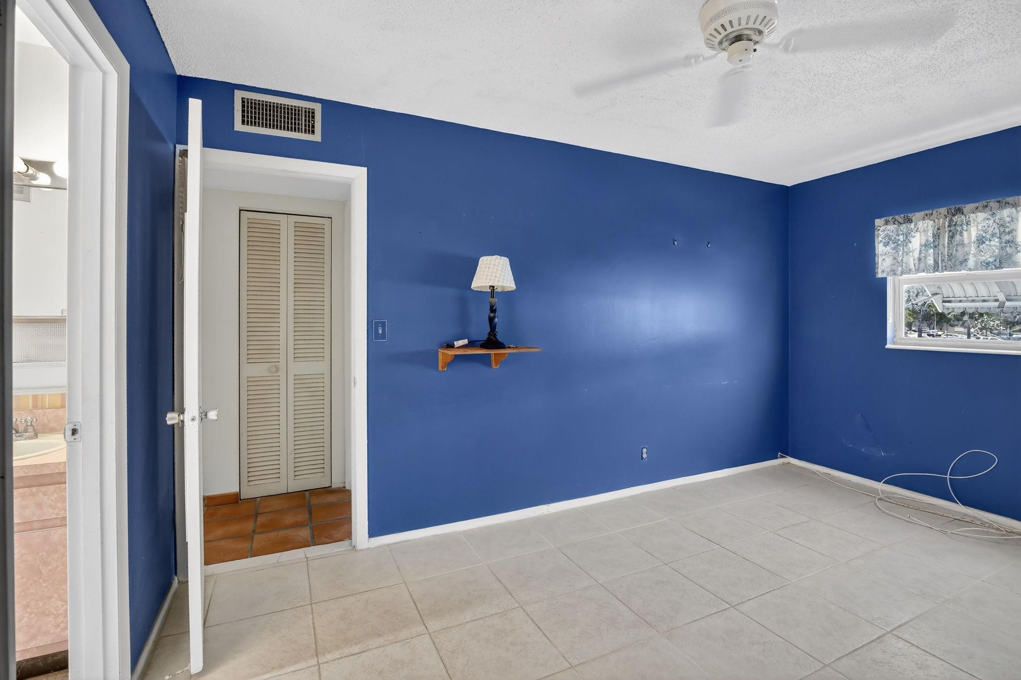 Beverly Hills Condominium - Residential