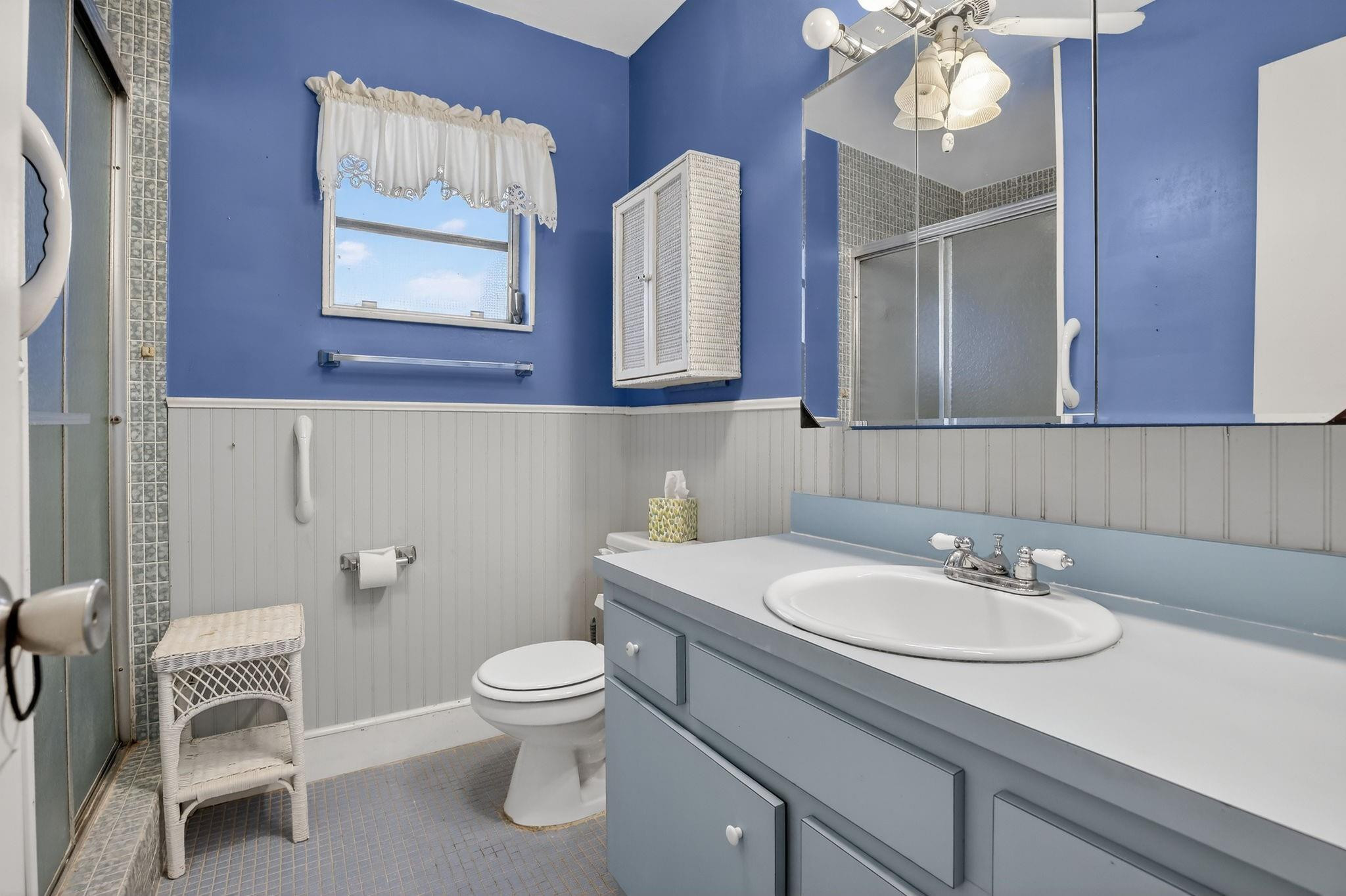 Beverly Hills Condominium - Residential