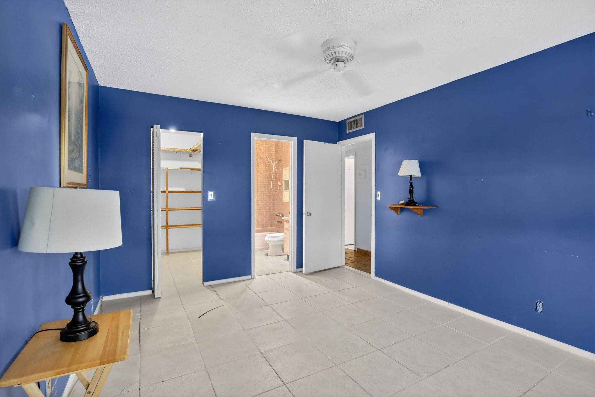 Beverly Hills Condominium - Residential