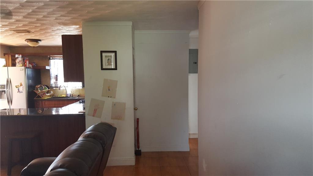 Cresthaven 6 41-37 B - Residential